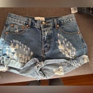 One teaspoon shorts